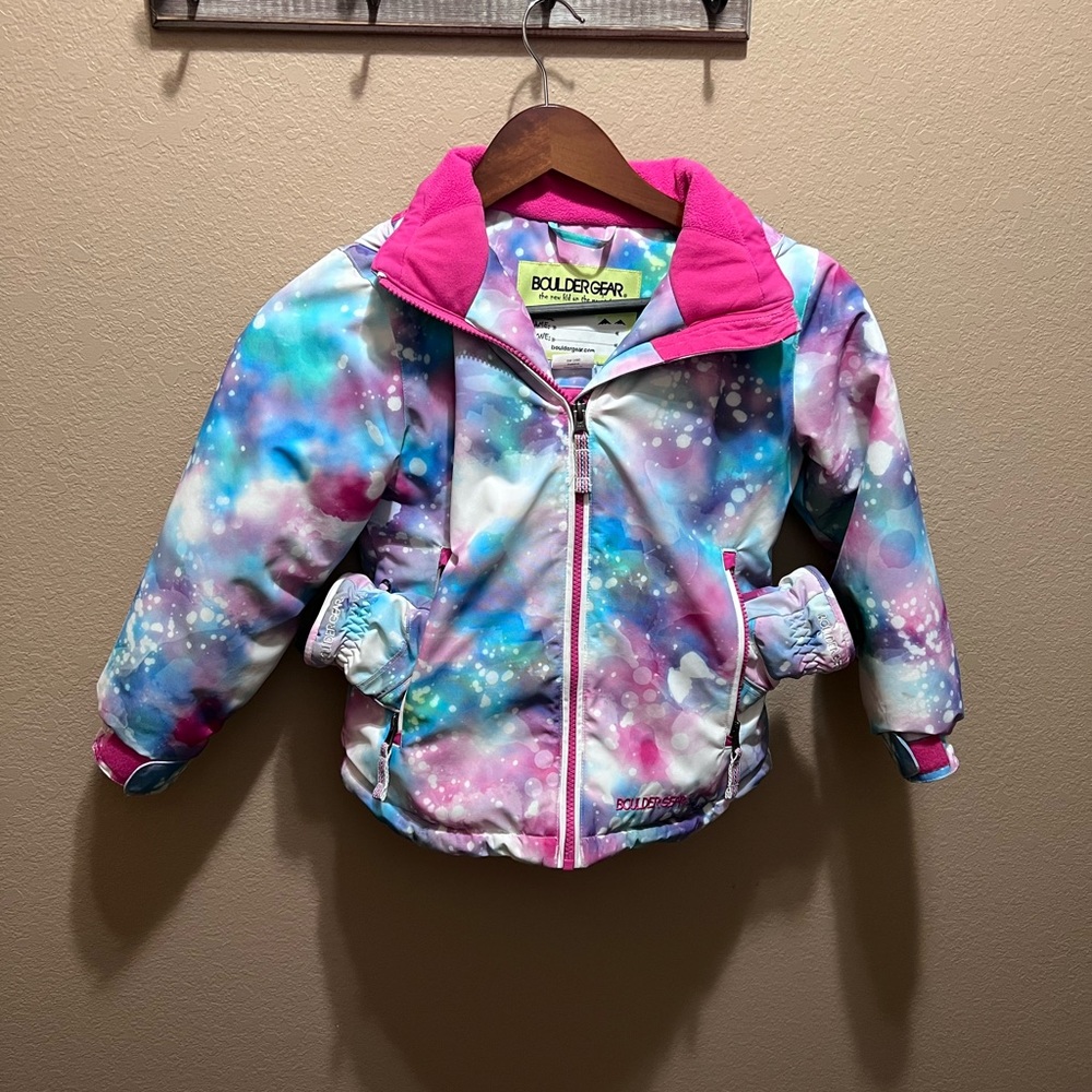 5T winter coat and gloves
